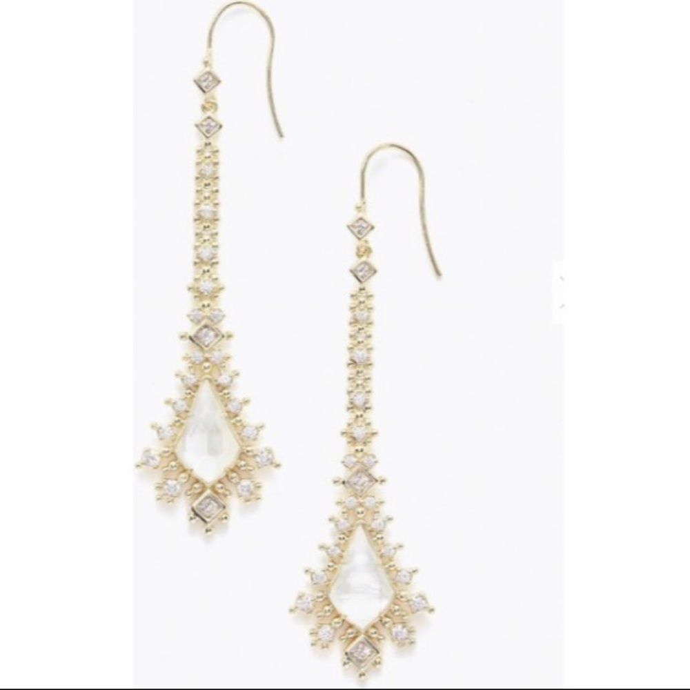 Reimer Statement Earrings in Gold
